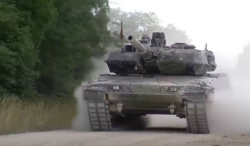 Глава администрации канцлера ФРГ: Ожидания Украиной танков «Леопард-2» напоминают ожидания гитлеровцев от ракеты «Фау-2»